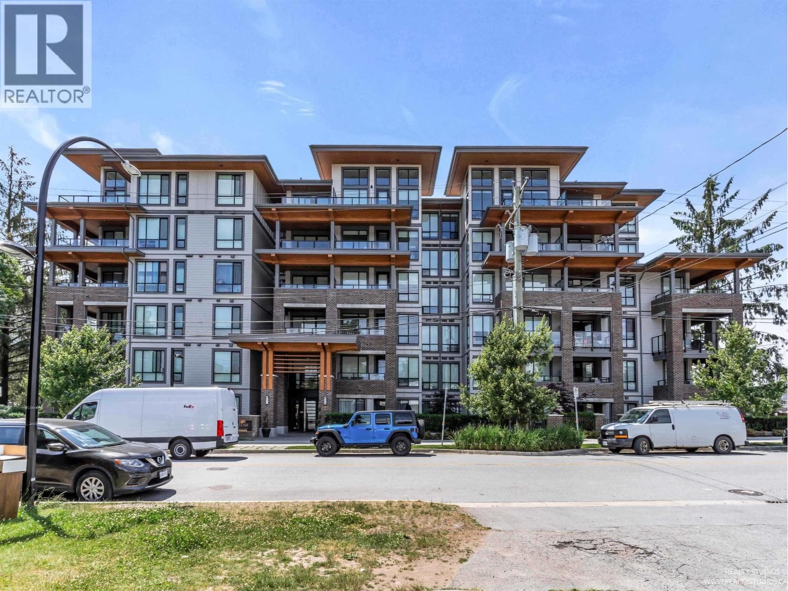 307 7599 15 STREET, Greater Vancouver — photo 3