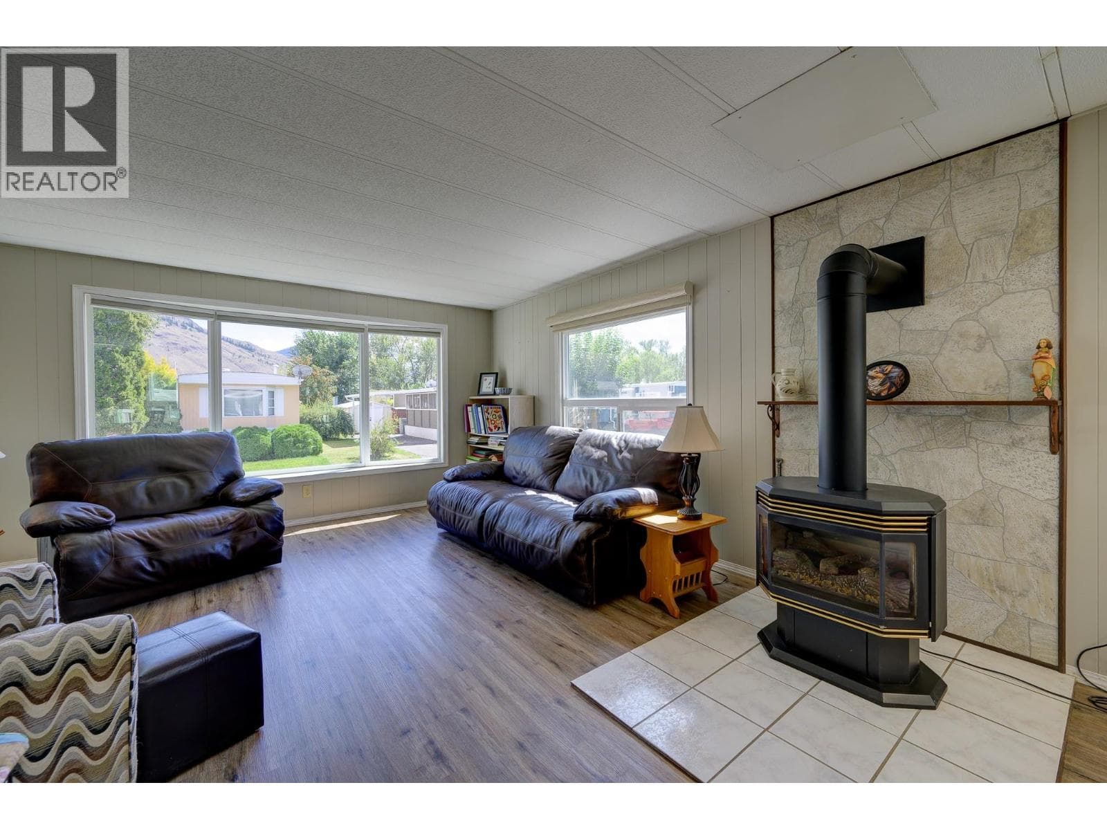 2400 OAKDALE Way Unit# 23, Interior REALTORS® — photo 3