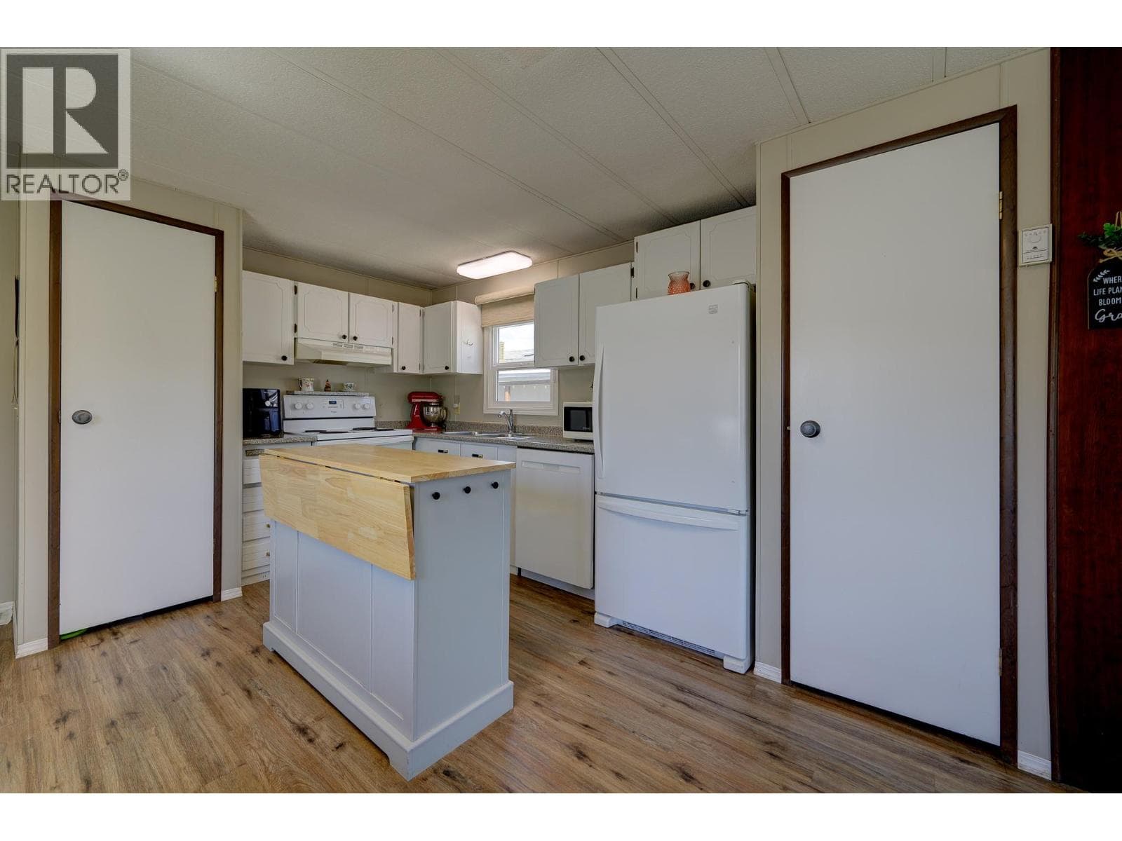 2400 OAKDALE Way Unit# 23, Interior REALTORS® — photo 5