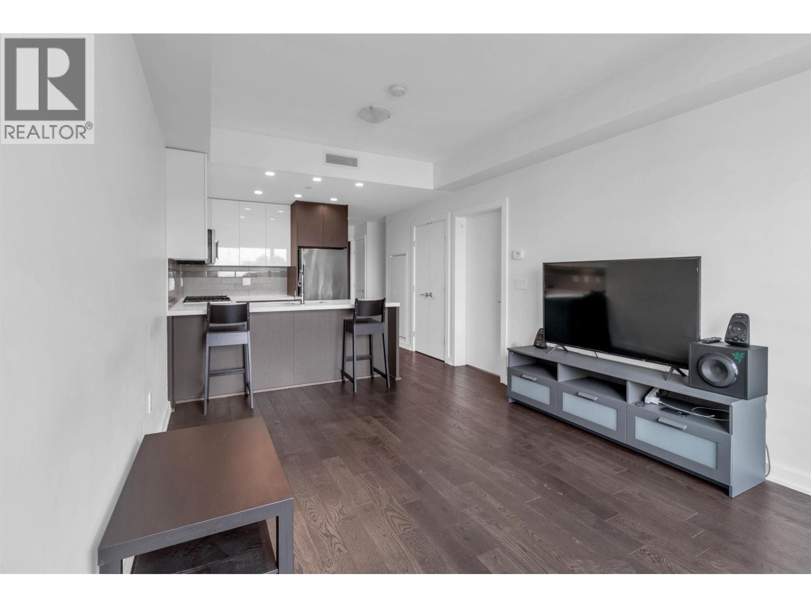 537 5311 CEDARBRIDGE WAY — photo 4