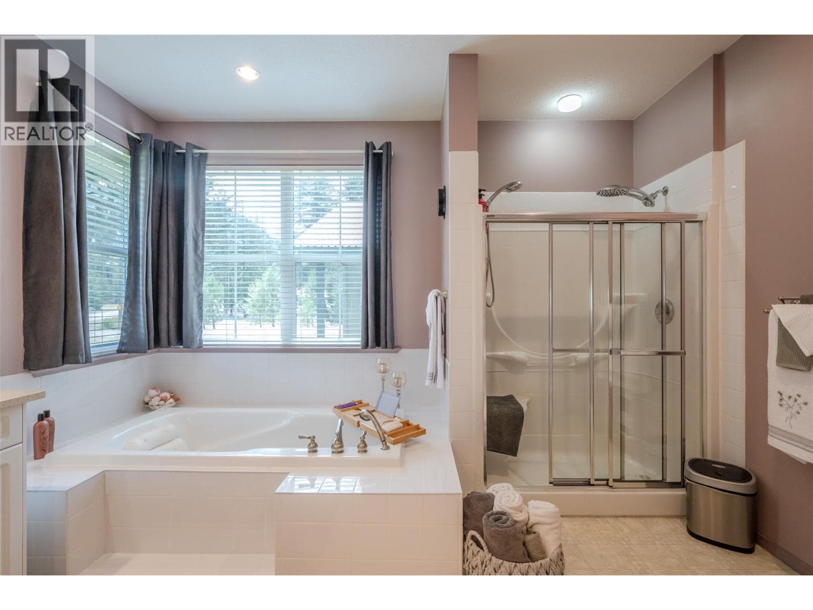 2454 Coalmont Road, Interior REALTORS® — photo 4