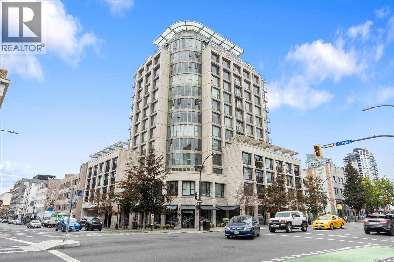 701 760 Johnson St in Downtown