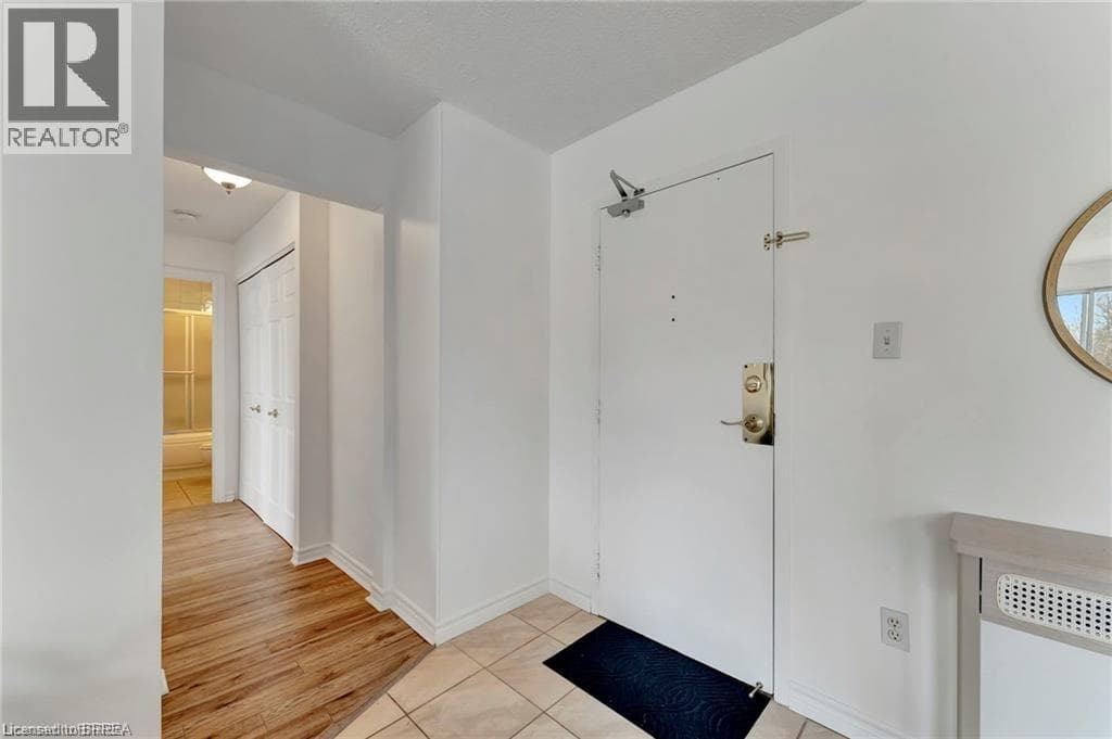 793 COLBORNE STREET UNIT 207, Brantford — photo 5