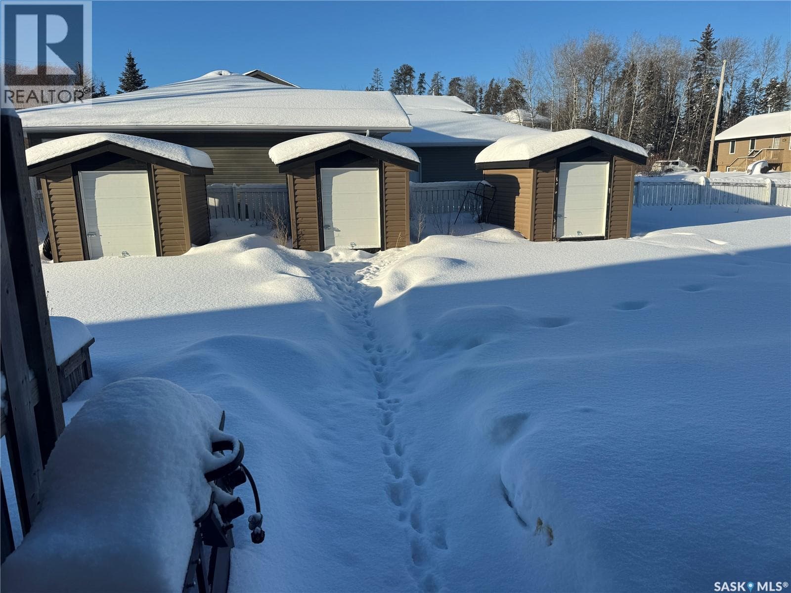 3 1360 Studer STREET, Saskatchewan — photo 3