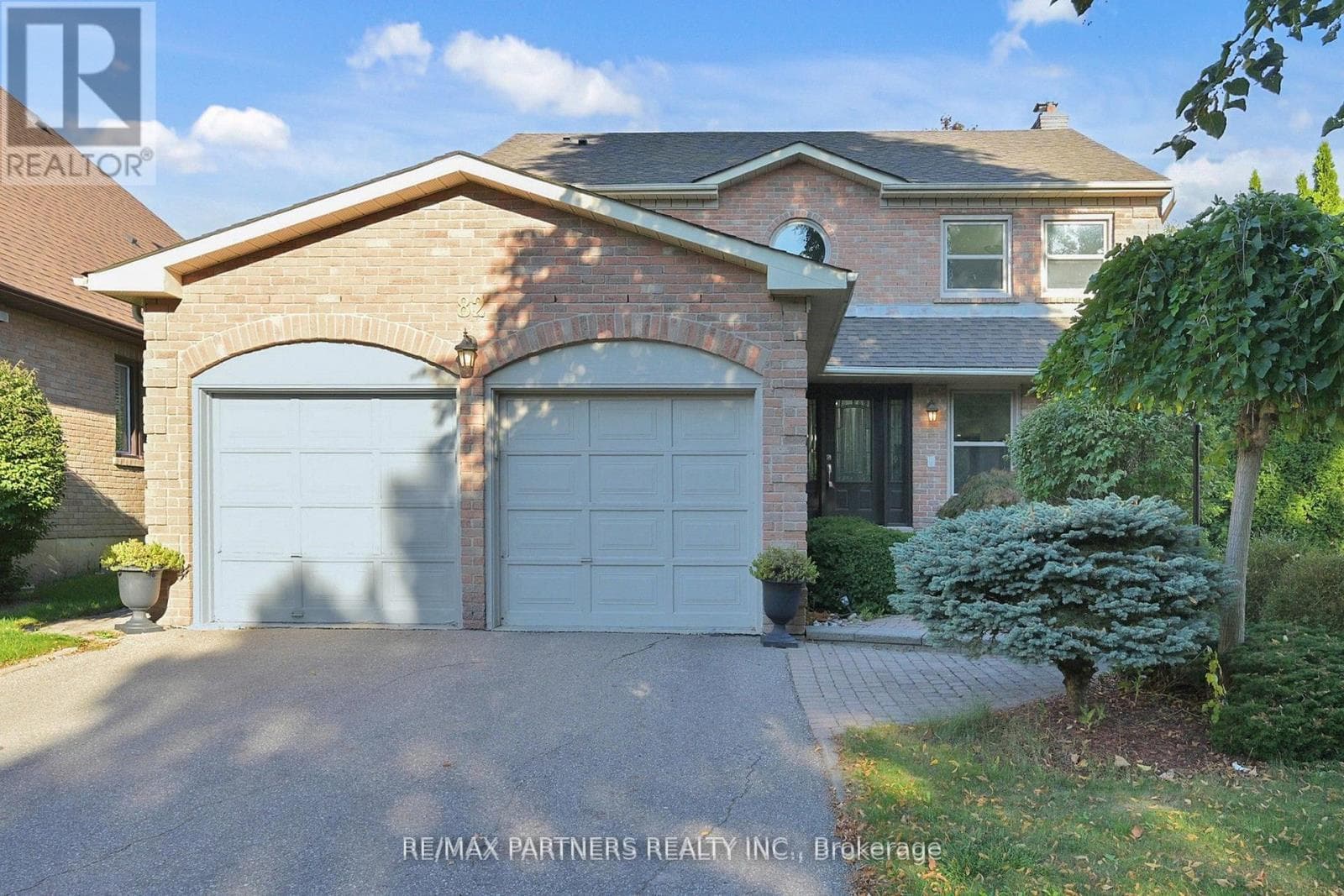 82 FERNDELL CIRCLE — photo 2