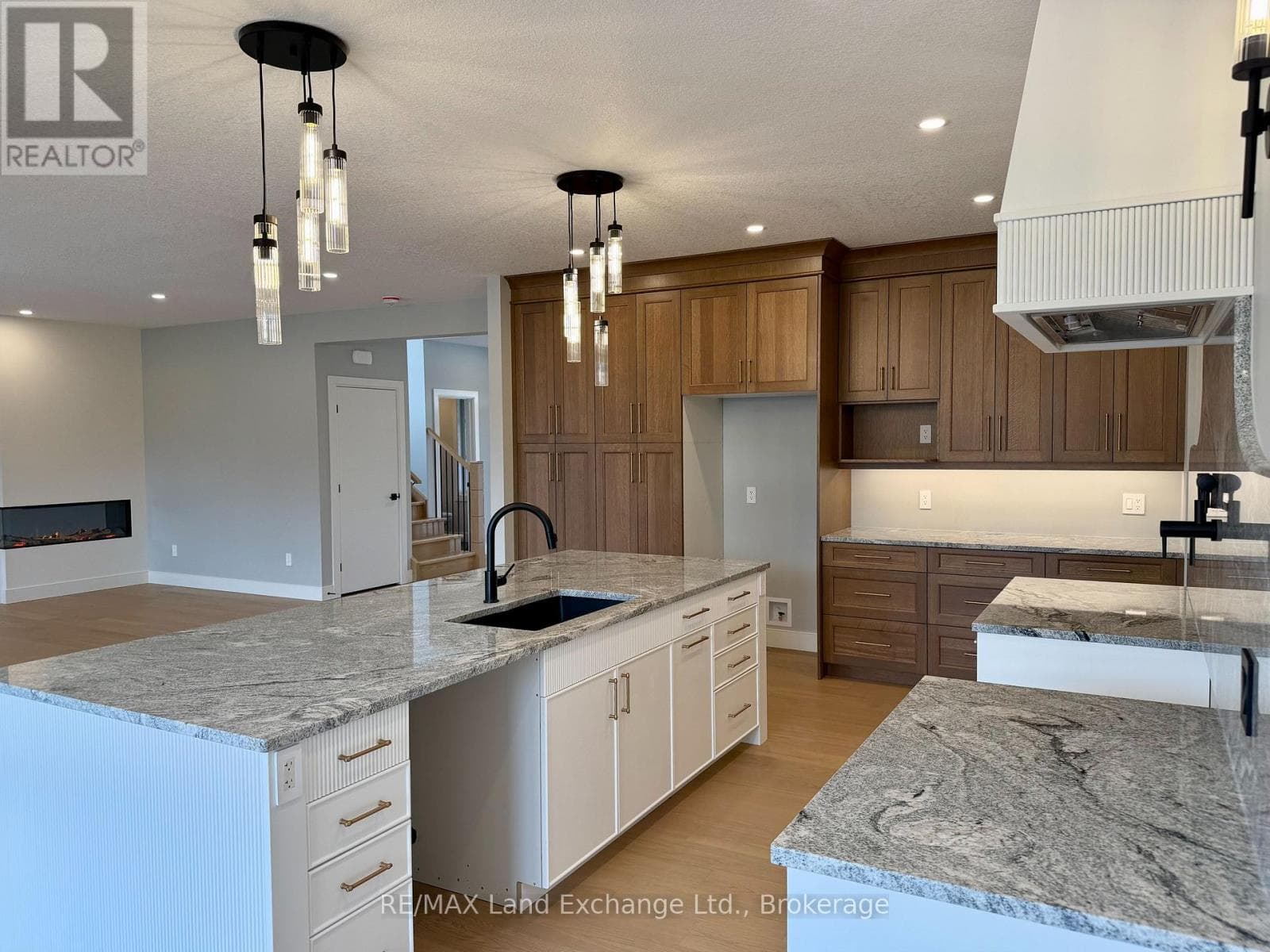 962 BOGDANOVIC WAY, OnePoint — photo 5