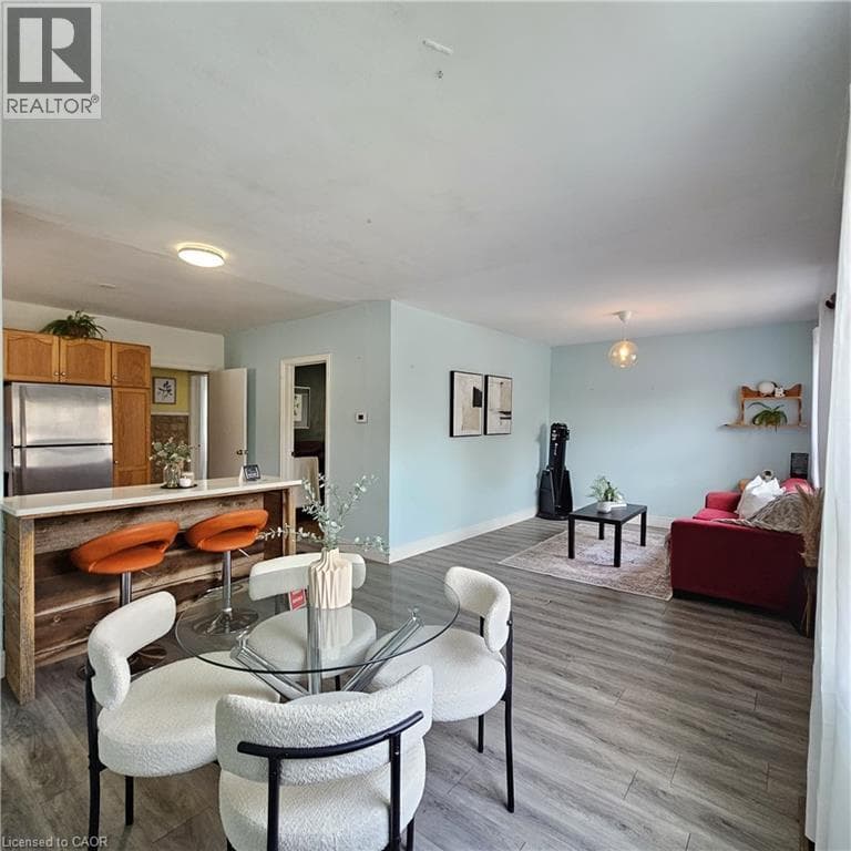 25 AUGUSTA AVENUE — photo 5