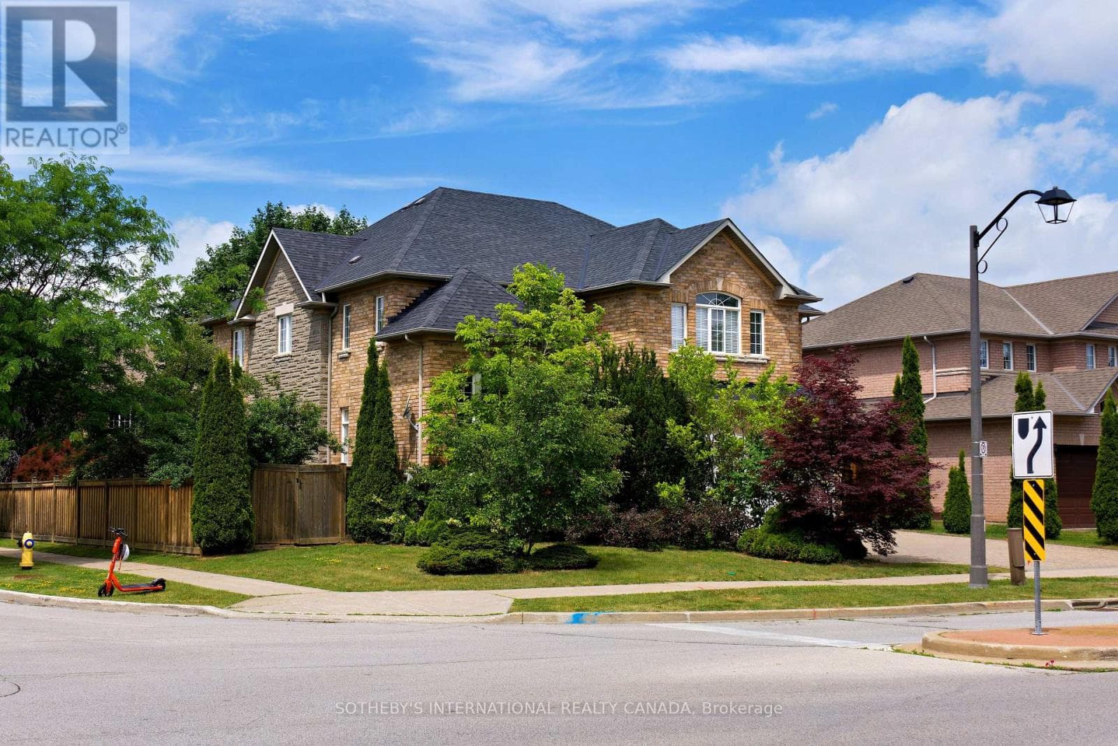 110 VELMAR DRIVE — photo 3