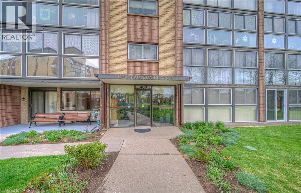 400 CHAMPLAIN BOULEVARD UNIT 406 — photo 3