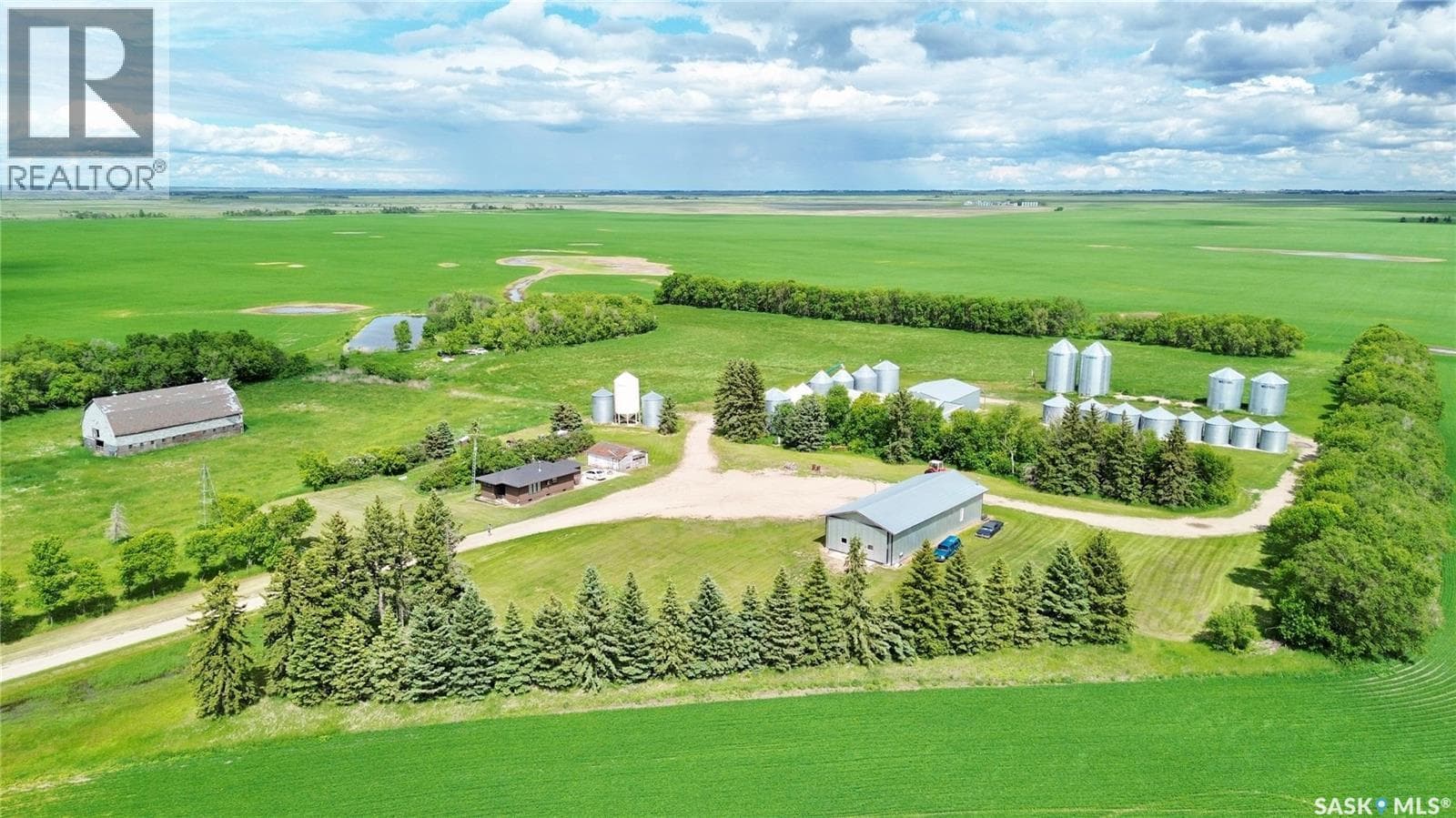 RUECKER ACREAGE, Saskatchewan — photo 5