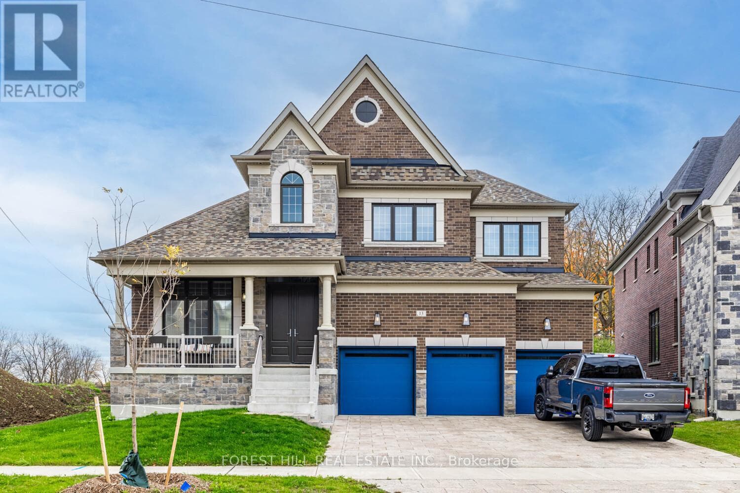 13 PELLEGRINI DRIVE — photo 2