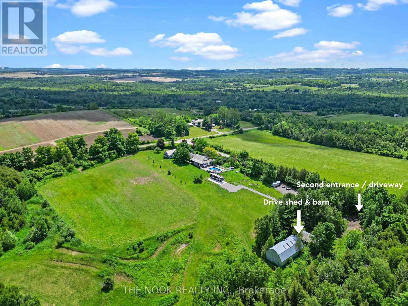593 PIGEON CREEK ROAD — photo 3