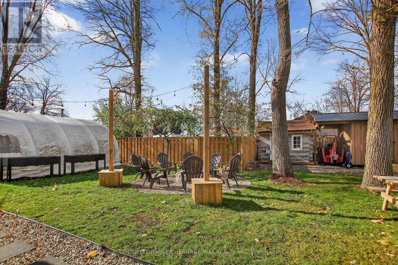 110 ELM AVENUE — photo 3