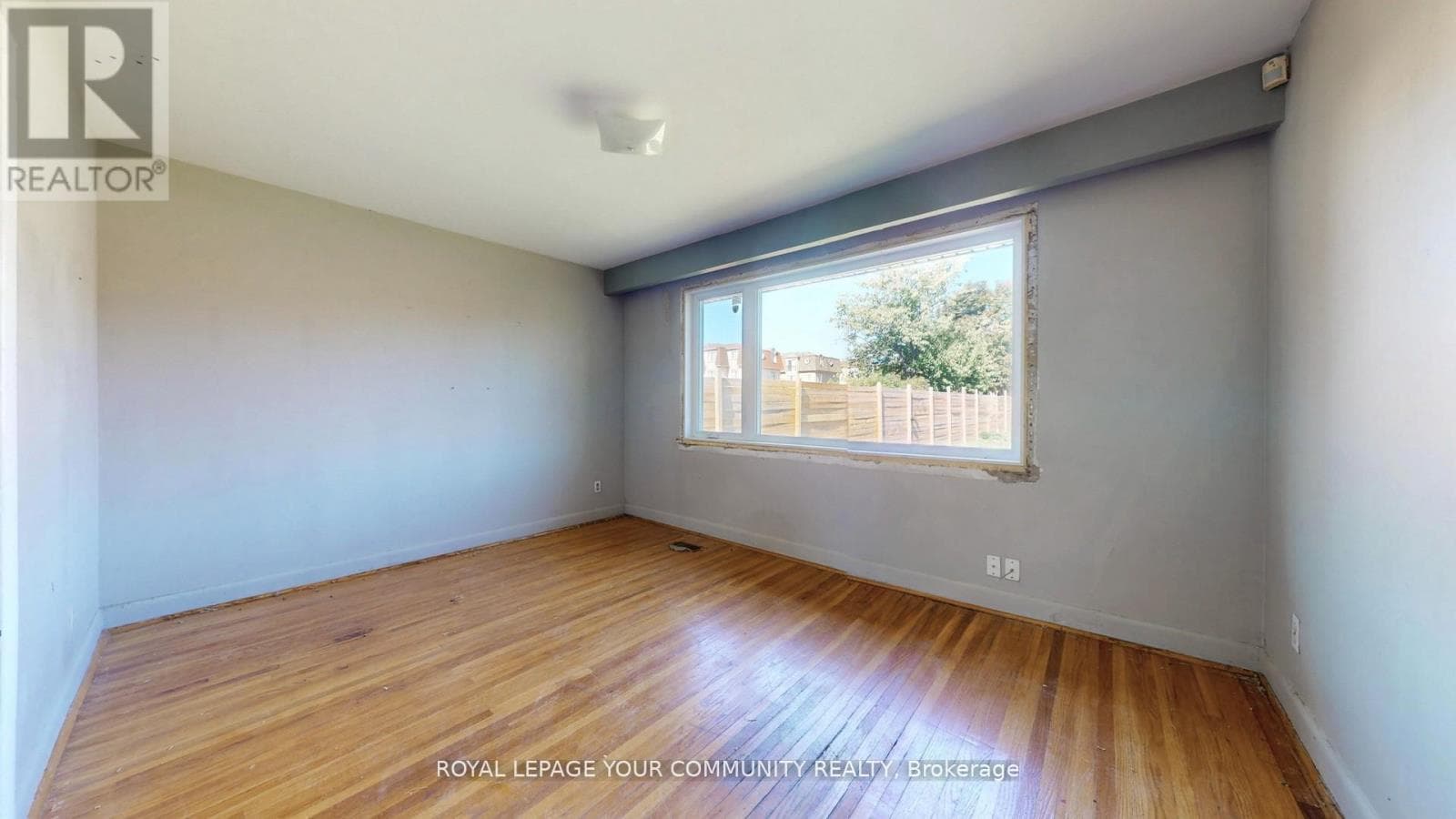 480 ELLERSLIE AVENUE — photo 4