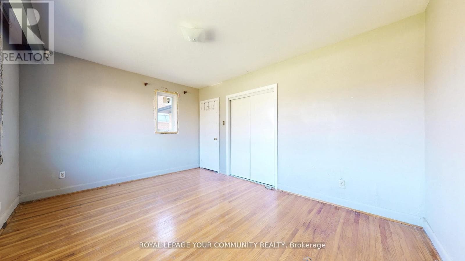 480 ELLERSLIE AVENUE — photo 2