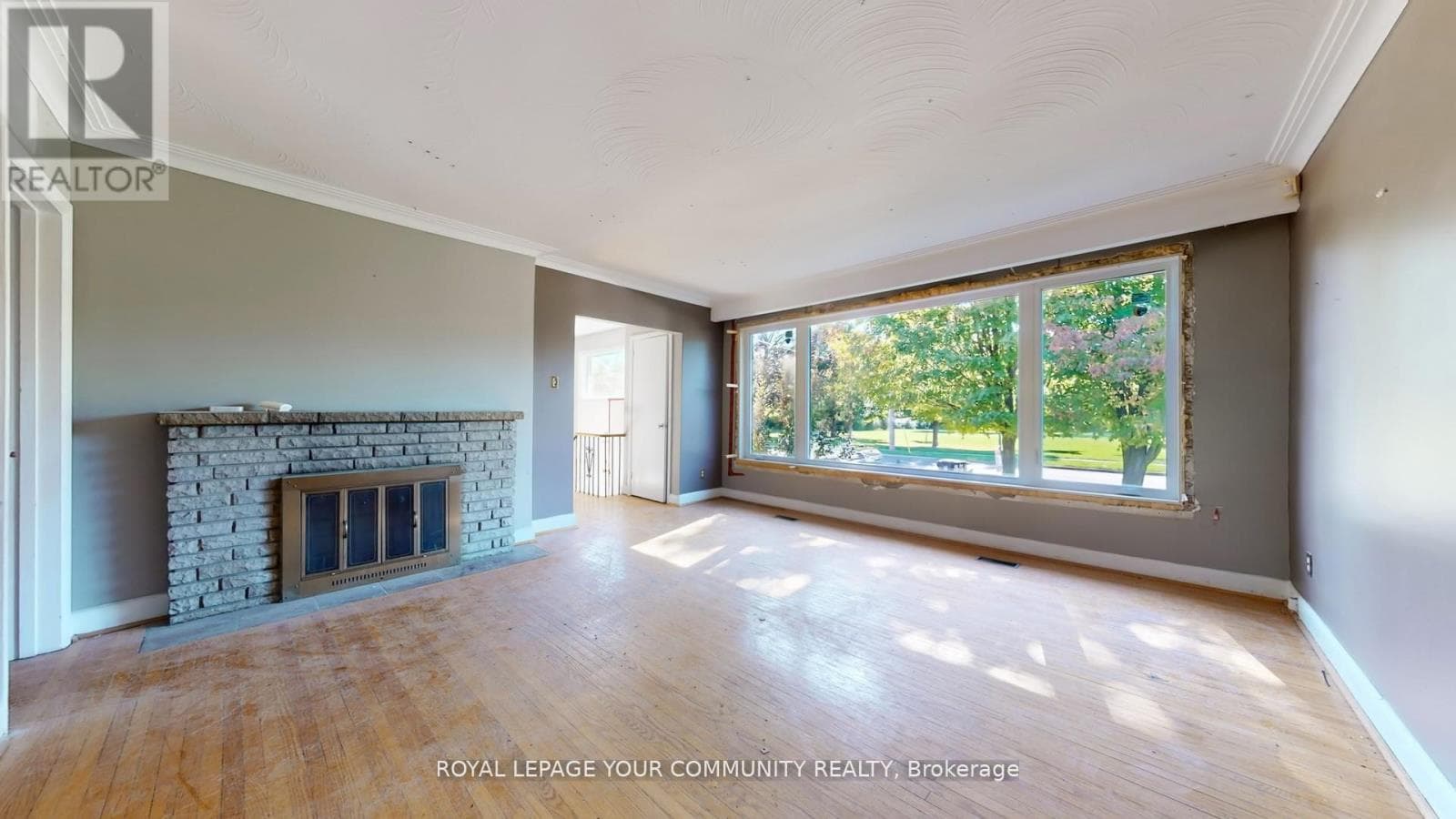 480 ELLERSLIE AVENUE — photo 5