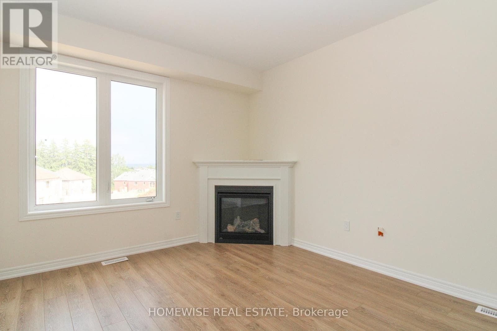 227 ASH STREET — photo 3