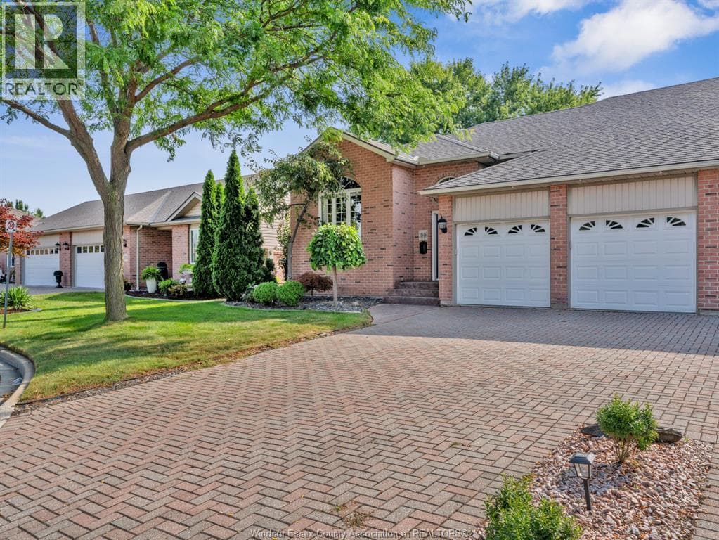 1046 RENDEZVOUS DRIVE — photo 3