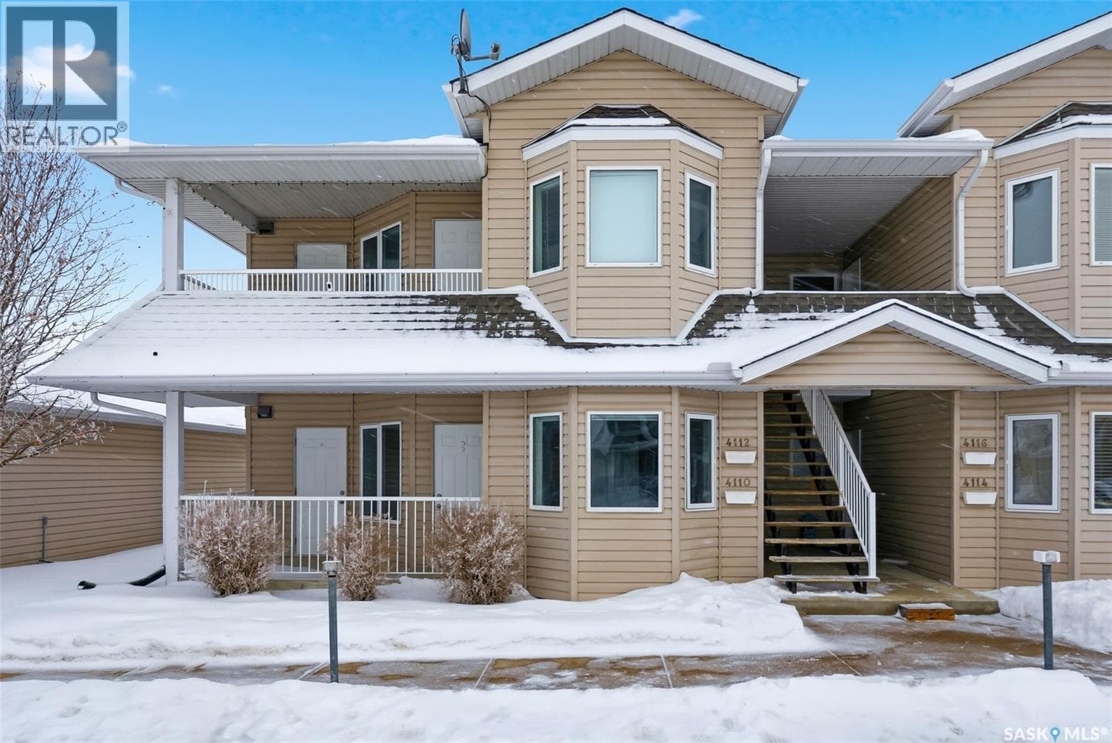 4110 EAST BUCKINGHAM DRIVE in Windsor Park