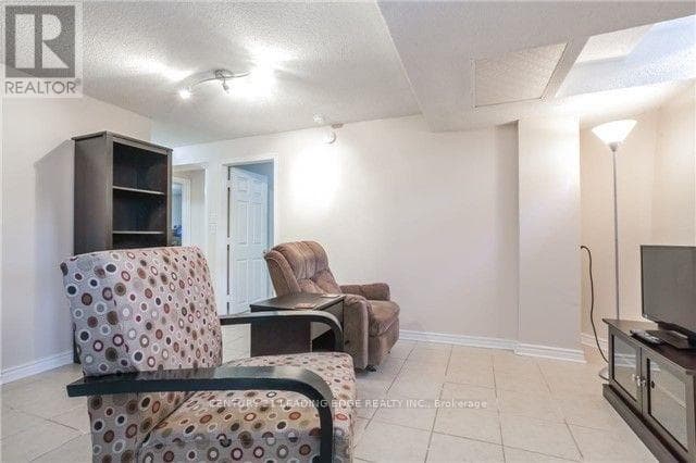 BSMT APT #1 - 298 HOOVER DRIVE — photo 4