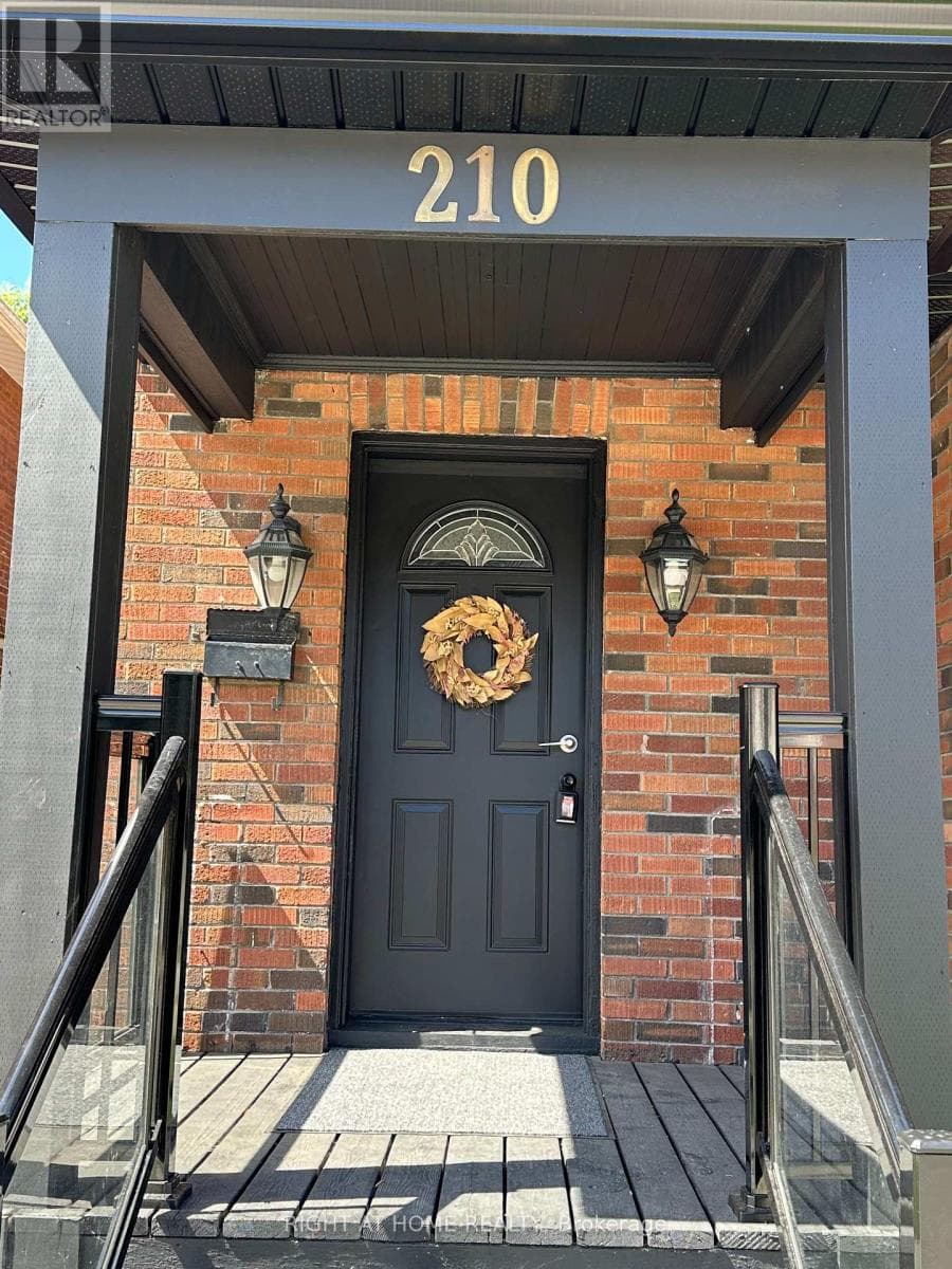 210 DEARBORN AVENUE in O'NEILL