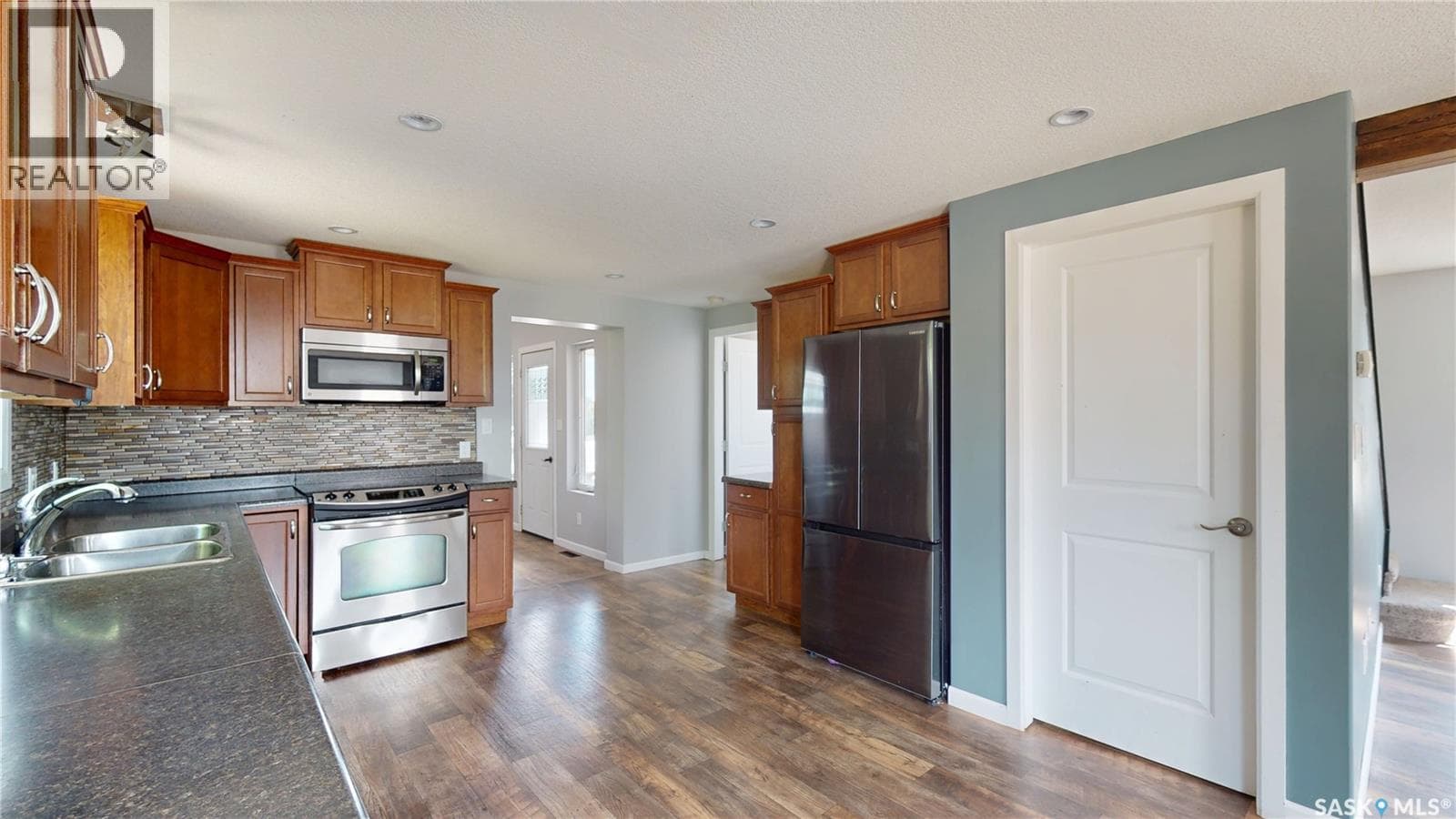 206 1ST STREET in 