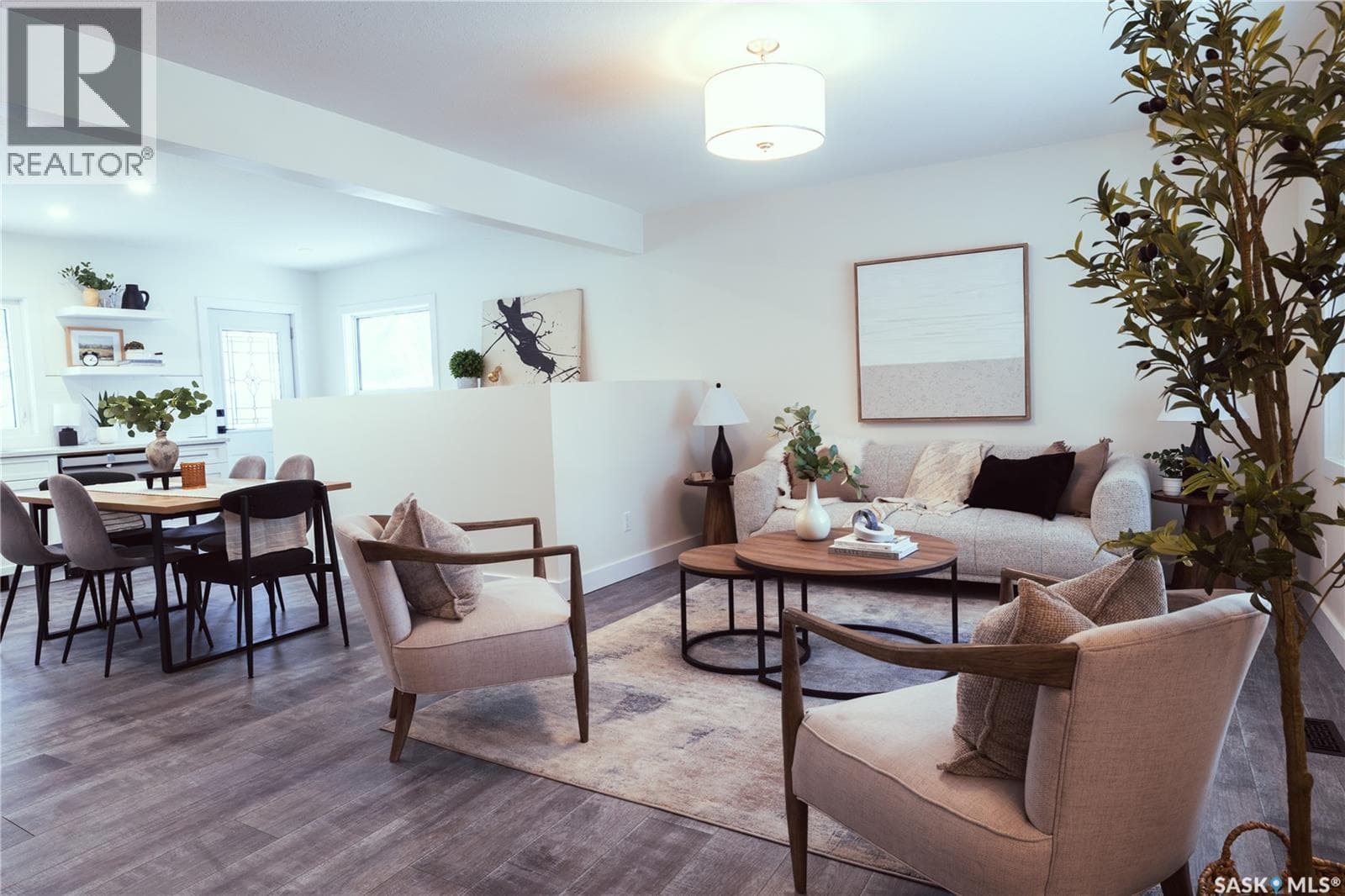 1379 MINTO STREET — photo 5