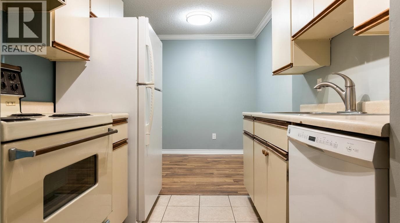 213 1195 PIPELINE ROAD — photo 2