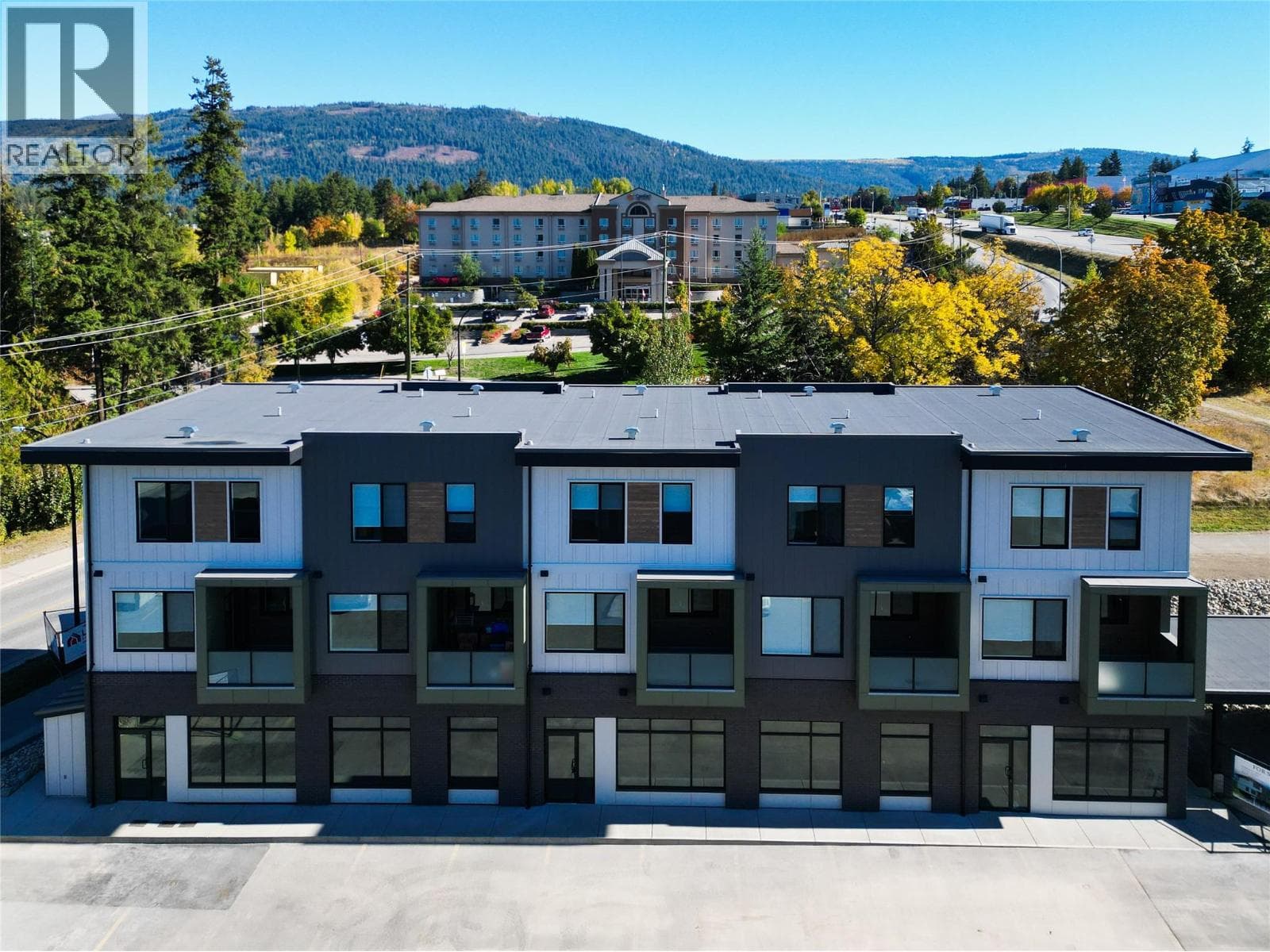 2110 11 Avenue NE Unit# B102 in 