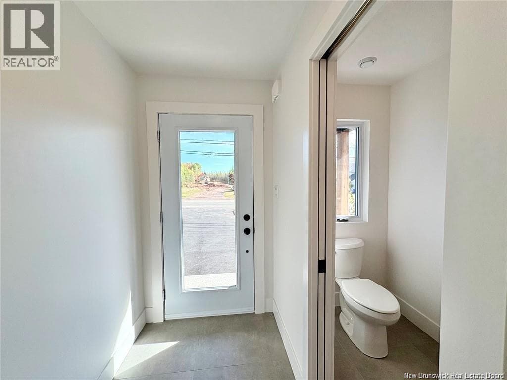 1026 ELMWOOD DRIVE — photo 4