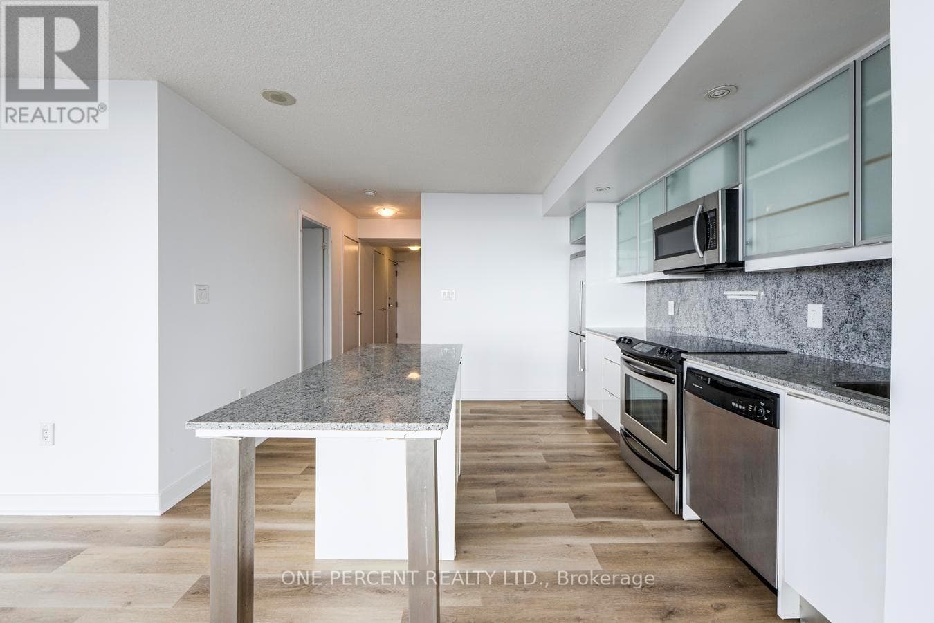 5007 - 25 TELEGRAM MEWS — photo 5