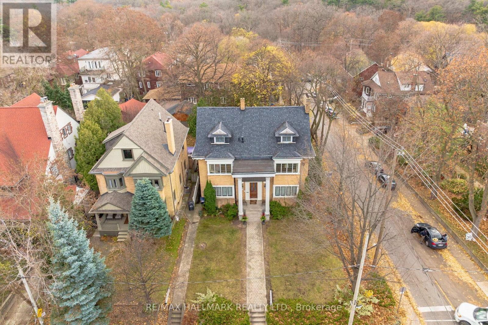 60 INDIAN ROAD CRESCENT — photo 2