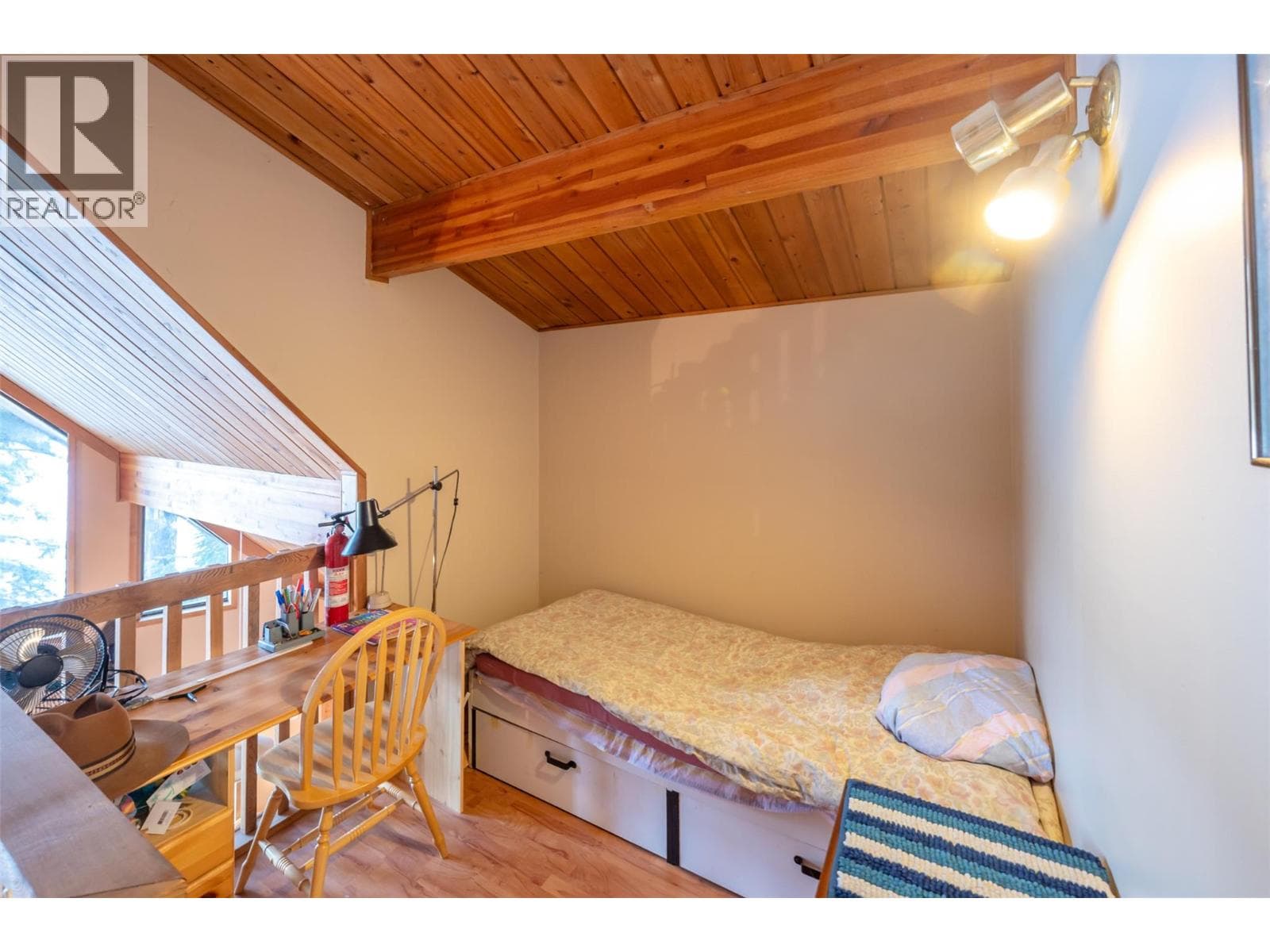 272 LINK LAKE ROAD, Interior REALTORS® — photo 4