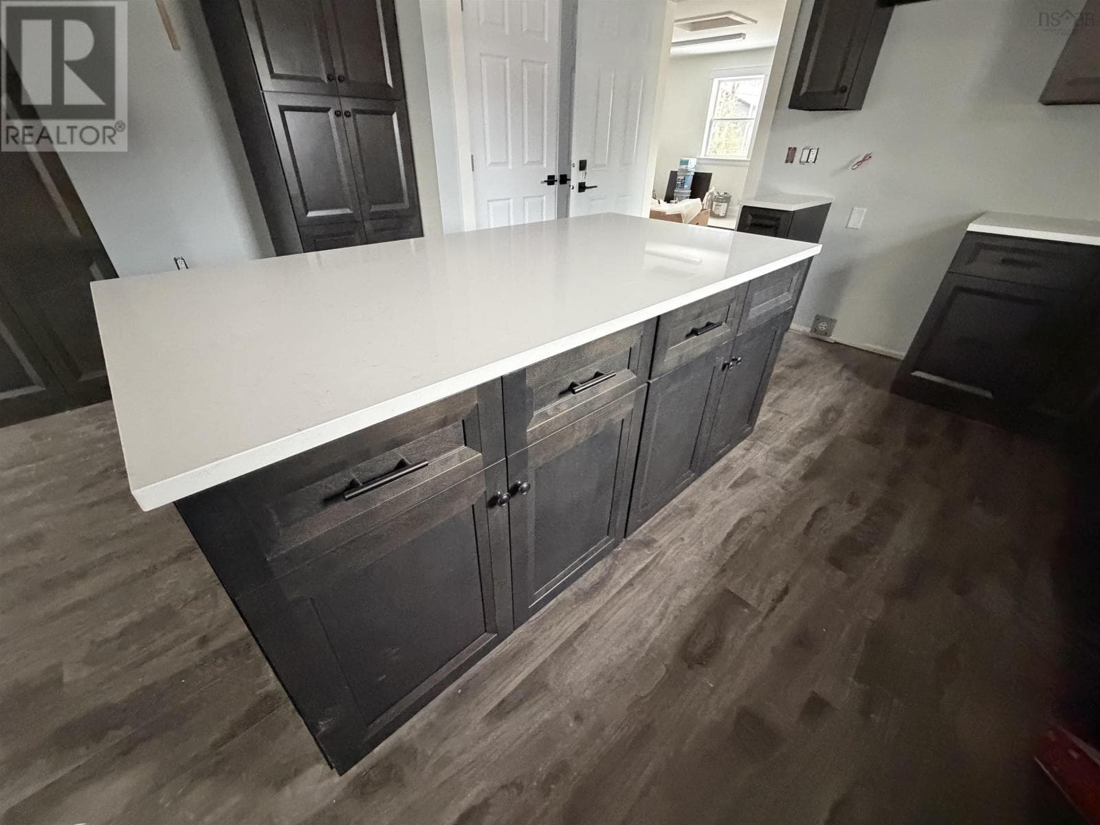 22 JOY DRIVE — photo 2