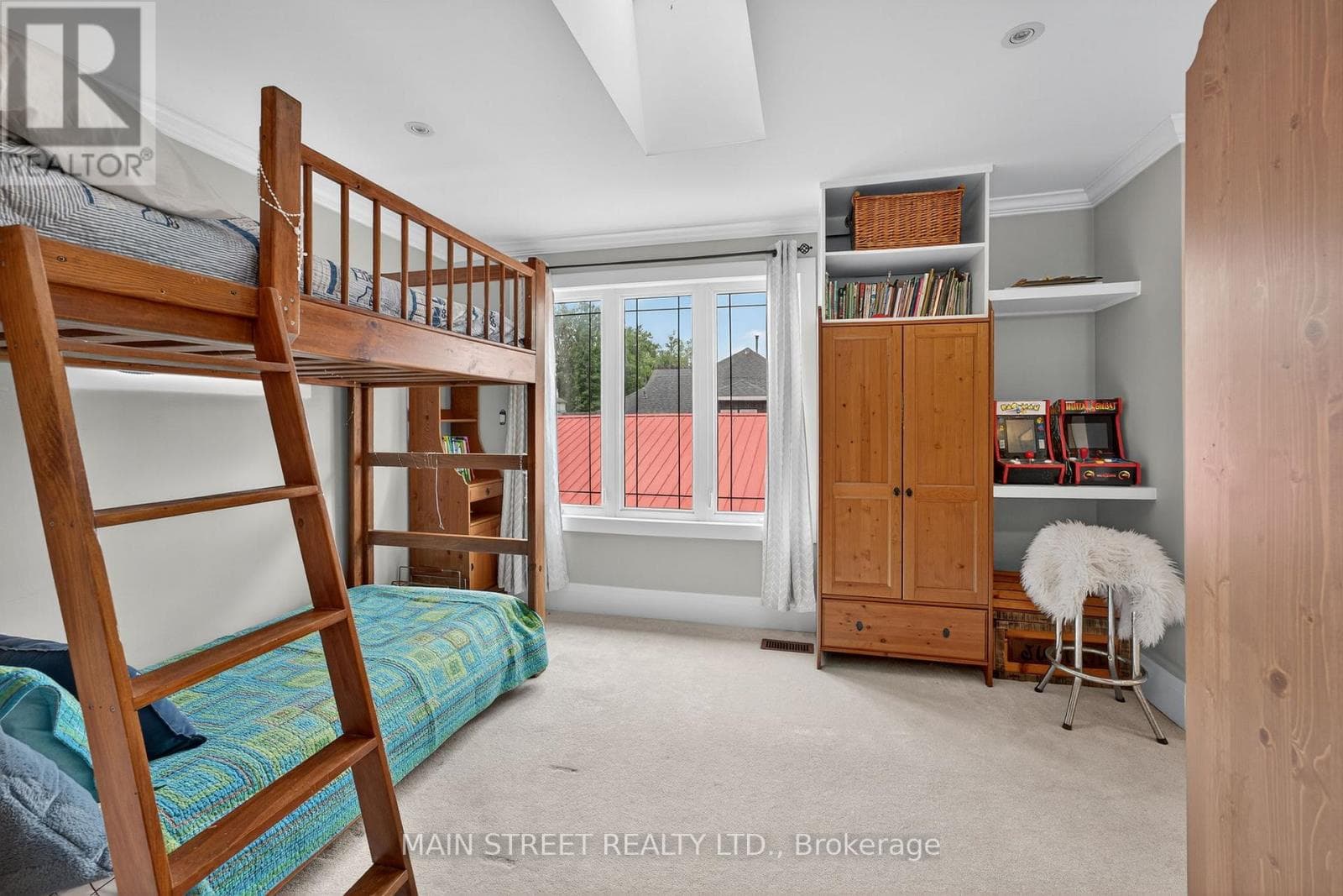 142 CEDAR BEACH ROAD — photo 4