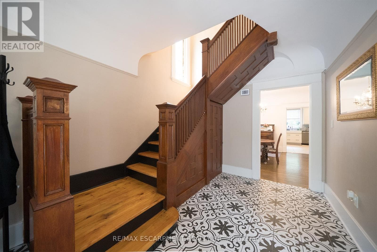 8 WILLIAM STREET — photo 5