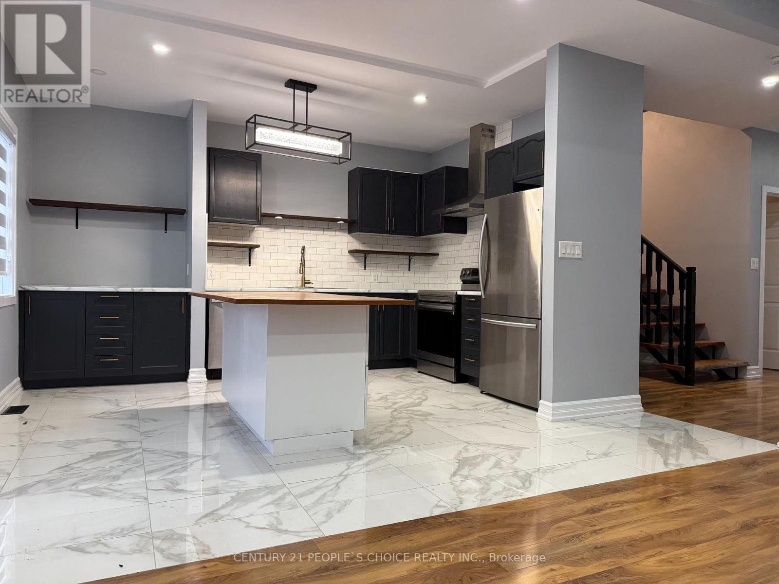 280 CAMBRIDGE PLAZA — photo 5