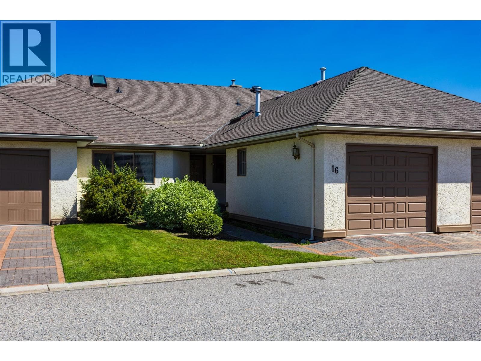 16 950 LANFRANCO ROAD in South Pandosy - KLO