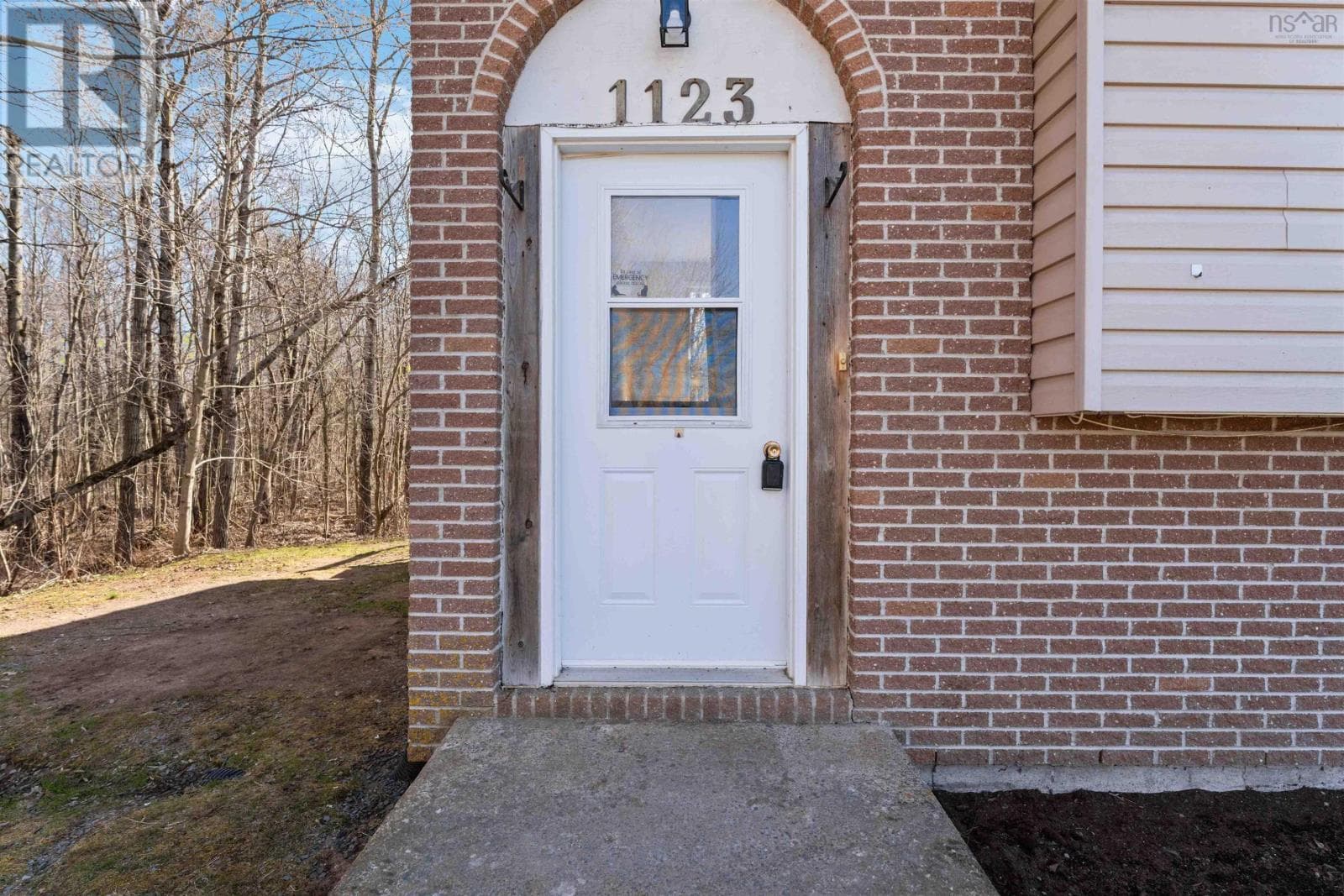 1123/1125 Andringa Drive — photo 3