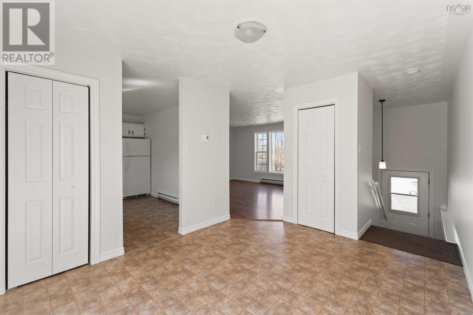 1123/1125 Andringa Drive — photo 4