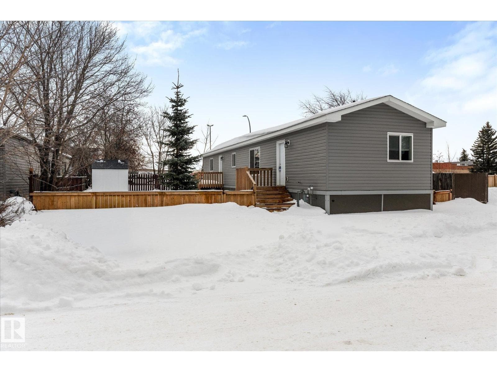 242 305 Calahoo Road in 