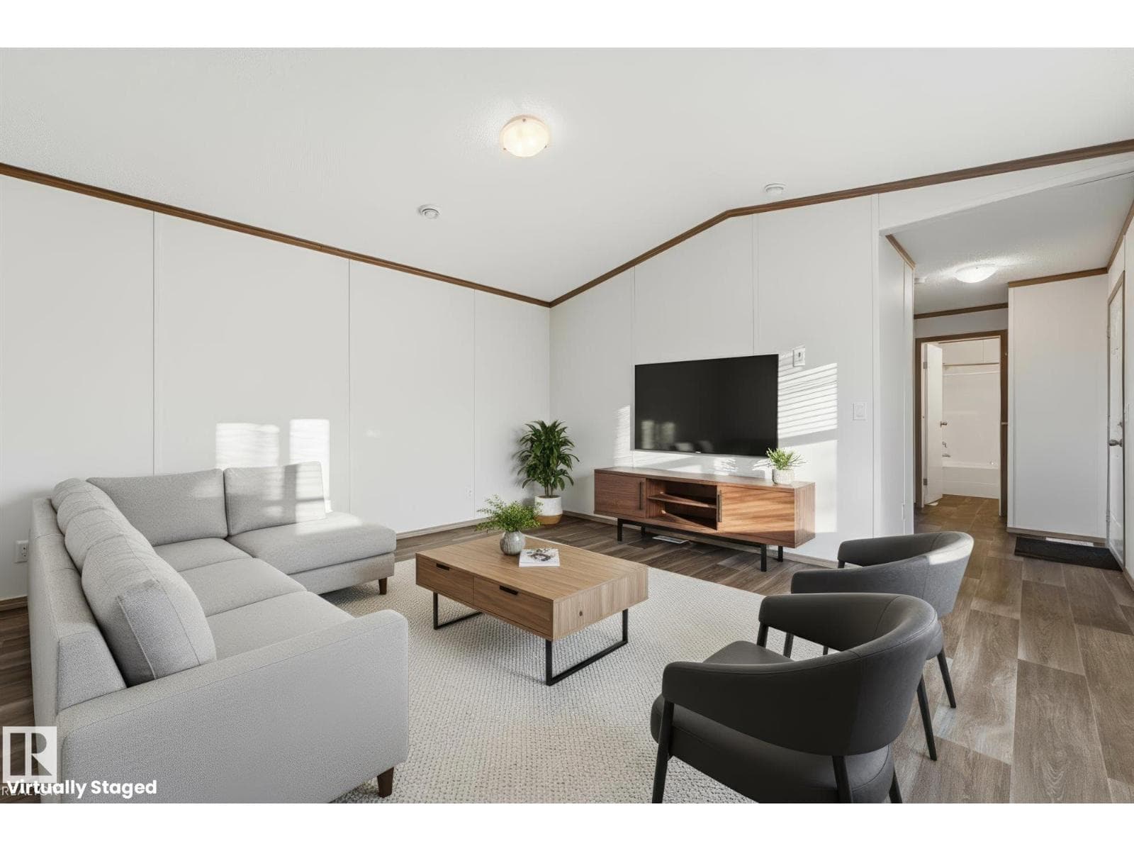 242 305 Calahoo Road — photo 4