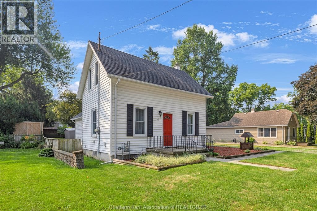 4 OAK STREET — photo 2