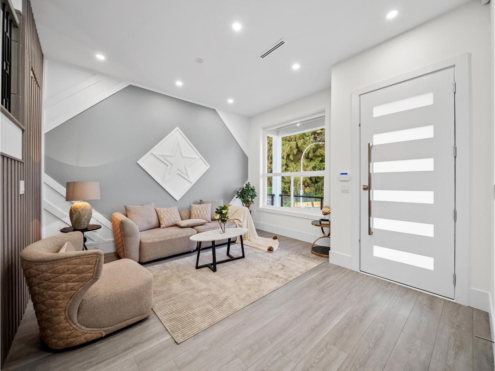 9885 HUCKLEBERRY DRIVE — photo 3