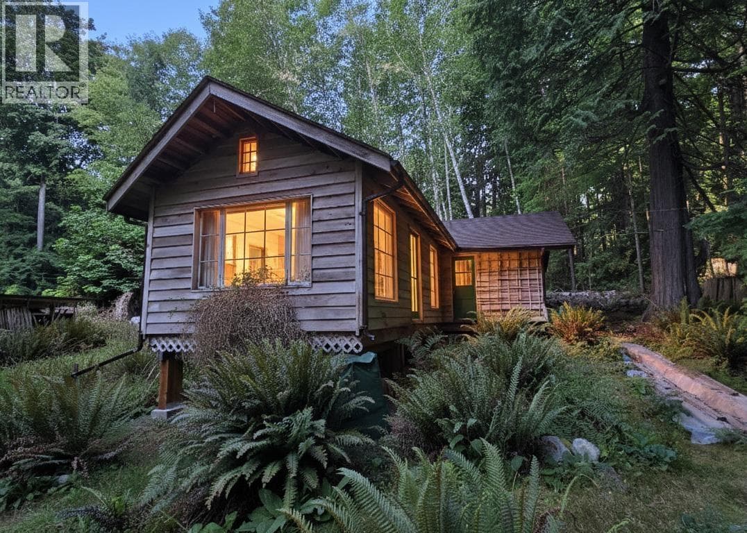 793 ANDY'S BAIE ROAD in 