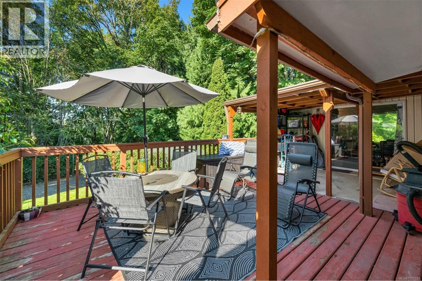 13 5838 Blythwood Rd — photo 5