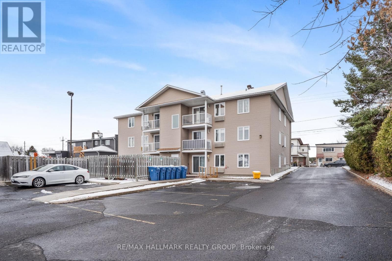 1005 LAURIER STREET, Ottawa — photo 3