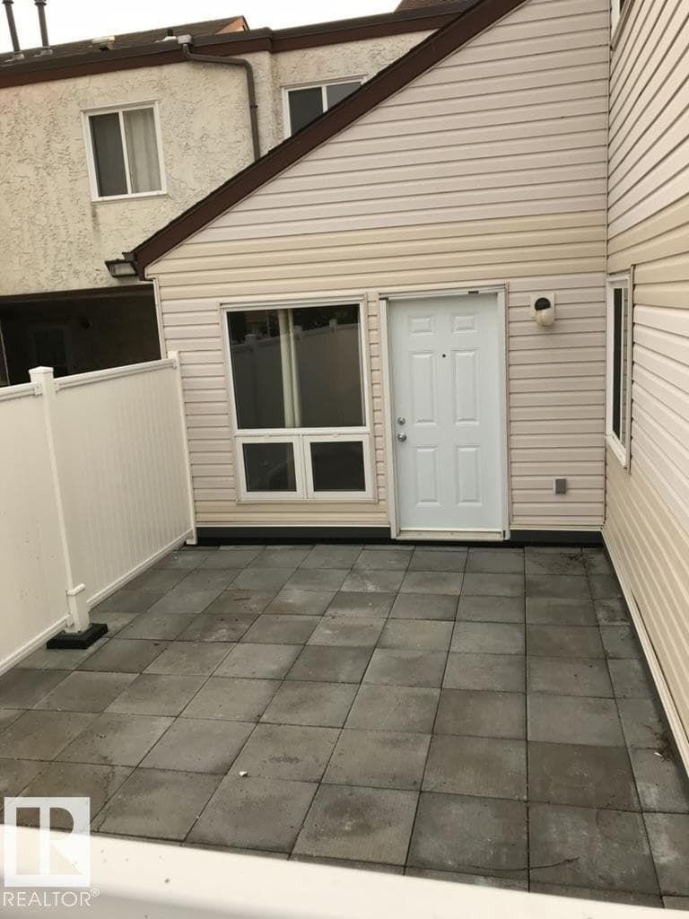 23 LANCASTER TC NORTHWEST NORTHWEST — photo 4