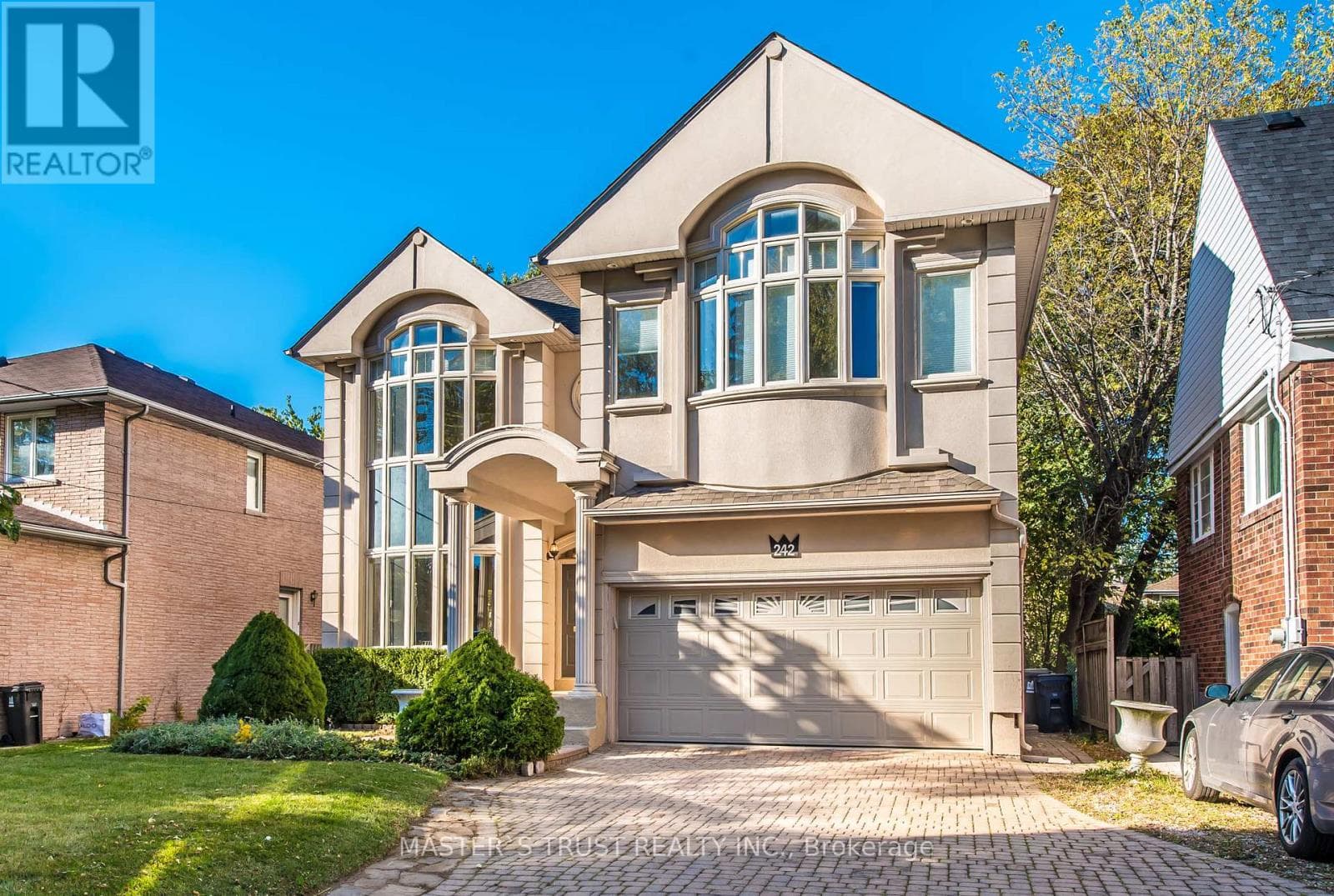 242 EMPRESS AVENUE in East Willowdale