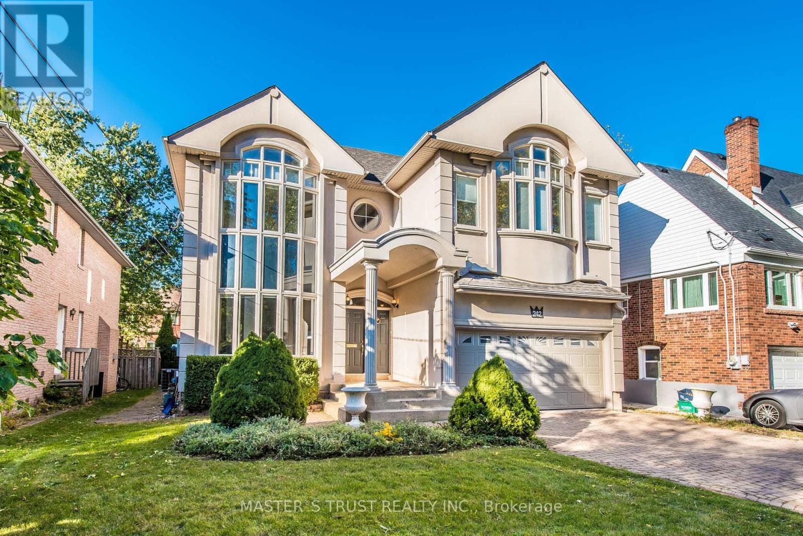 242 EMPRESS AVENUE — photo 2